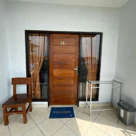 Canggu 77 Guest House Managed By Manara